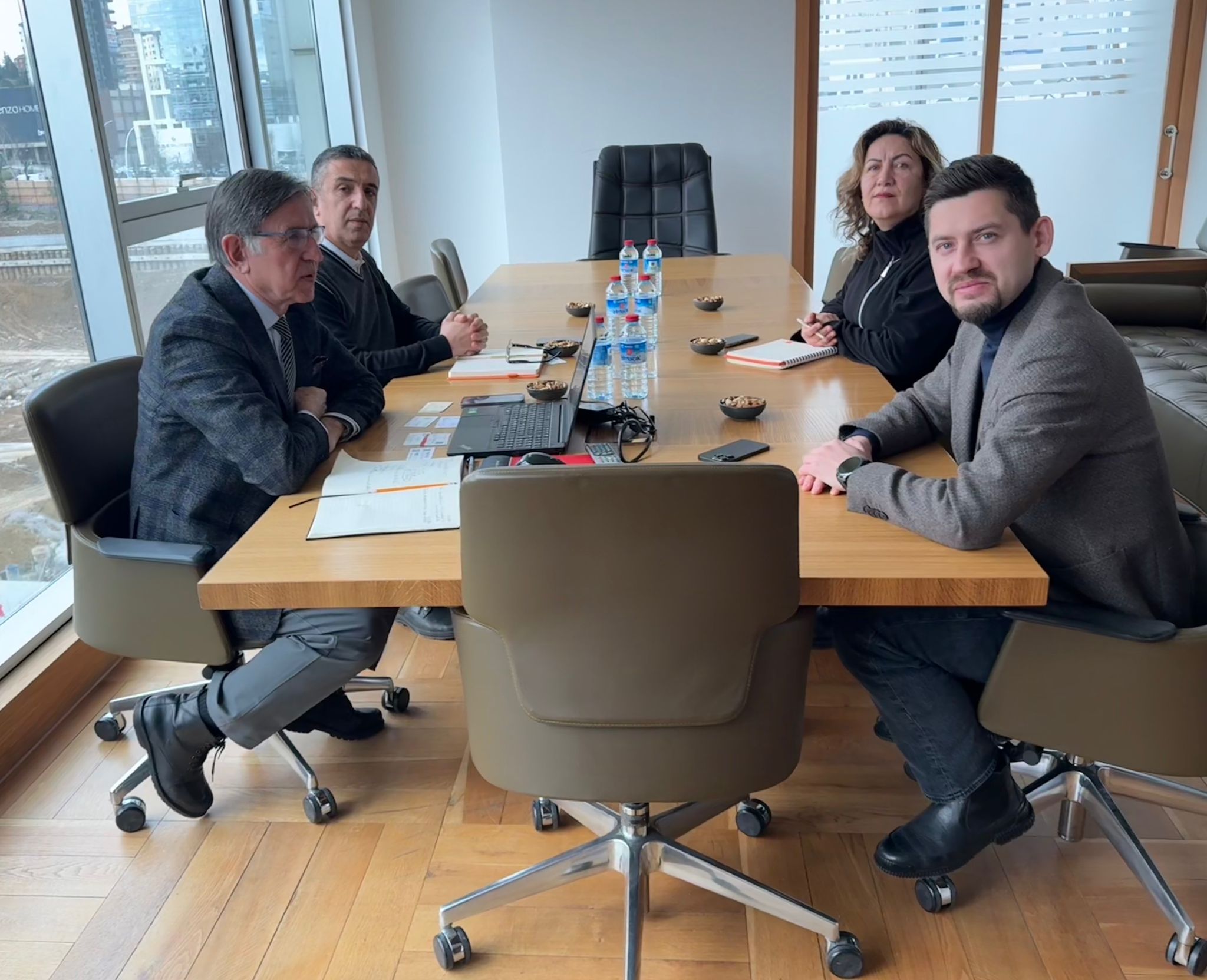 Rusya Federasyonu Ankara Büyükelçiliği Tarım Ataşesi Arthur Nikolayeviç Leontiev TSÜAB Ofisini ziyaret etti.